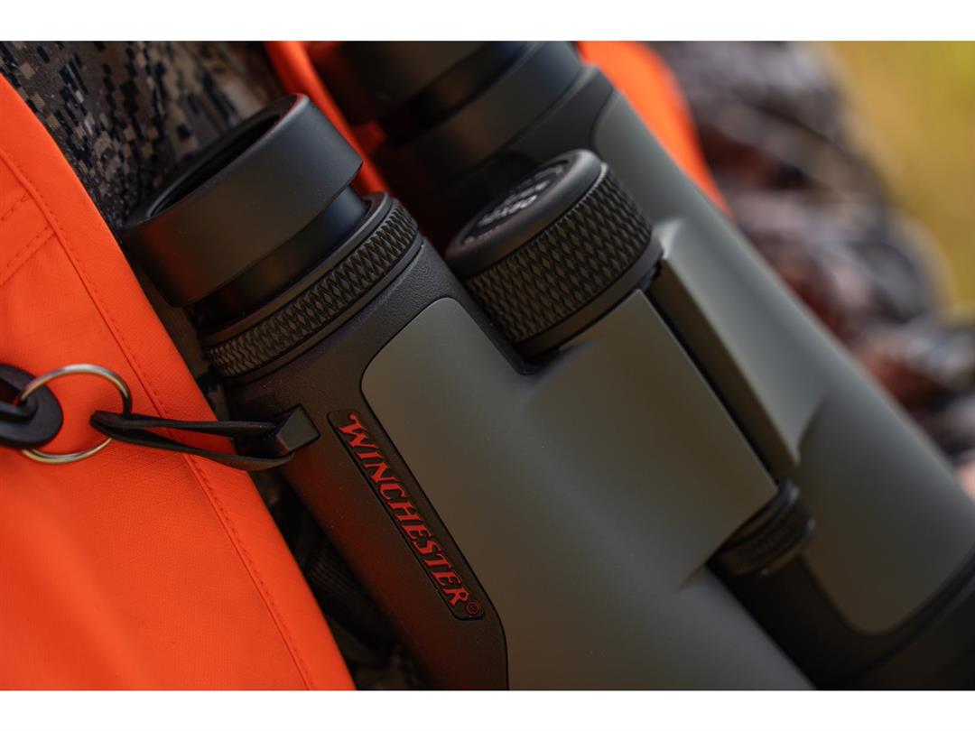 Winchester Supreme Optics 8x42mm Binocular, Black/Gray - Image 11