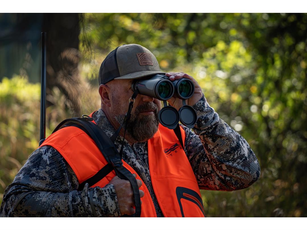 Winchester Supreme Optics 8x42mm Binocular, Black/Gray - Image 3