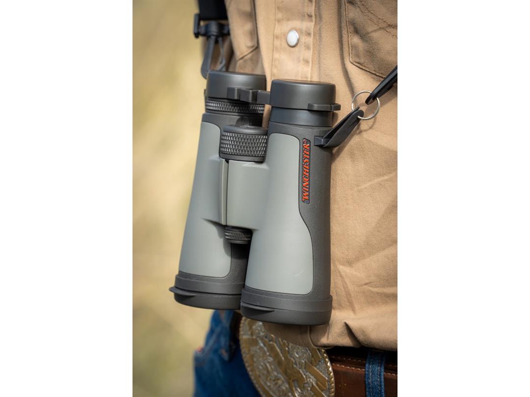 Winchester Supreme Optics 8x42mm Binocular, Black/Gray - Image 7